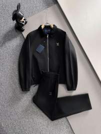 Picture of LV Sweater Suits _SKULVM-3XLxetr14640857